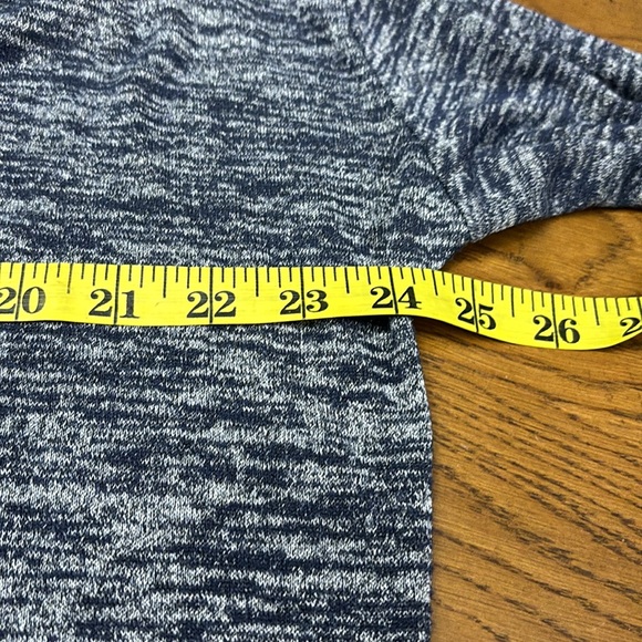 Aritzia Wilfred Free Devinette Boyfriend Sweater - Picture 5 of 6